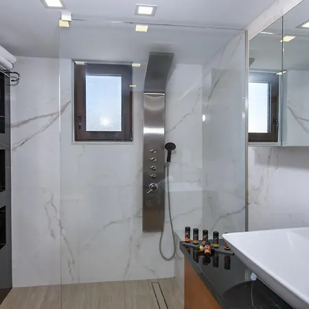 Апартаменты Aretousa Ханья